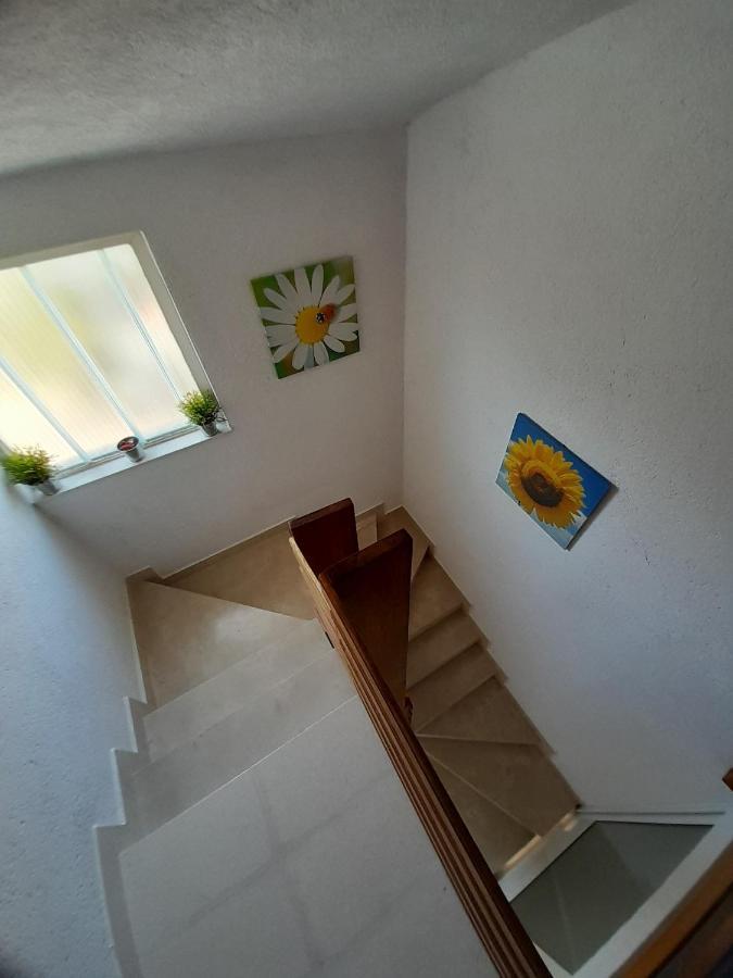 Comfort Apartments Trogir Exterior photo